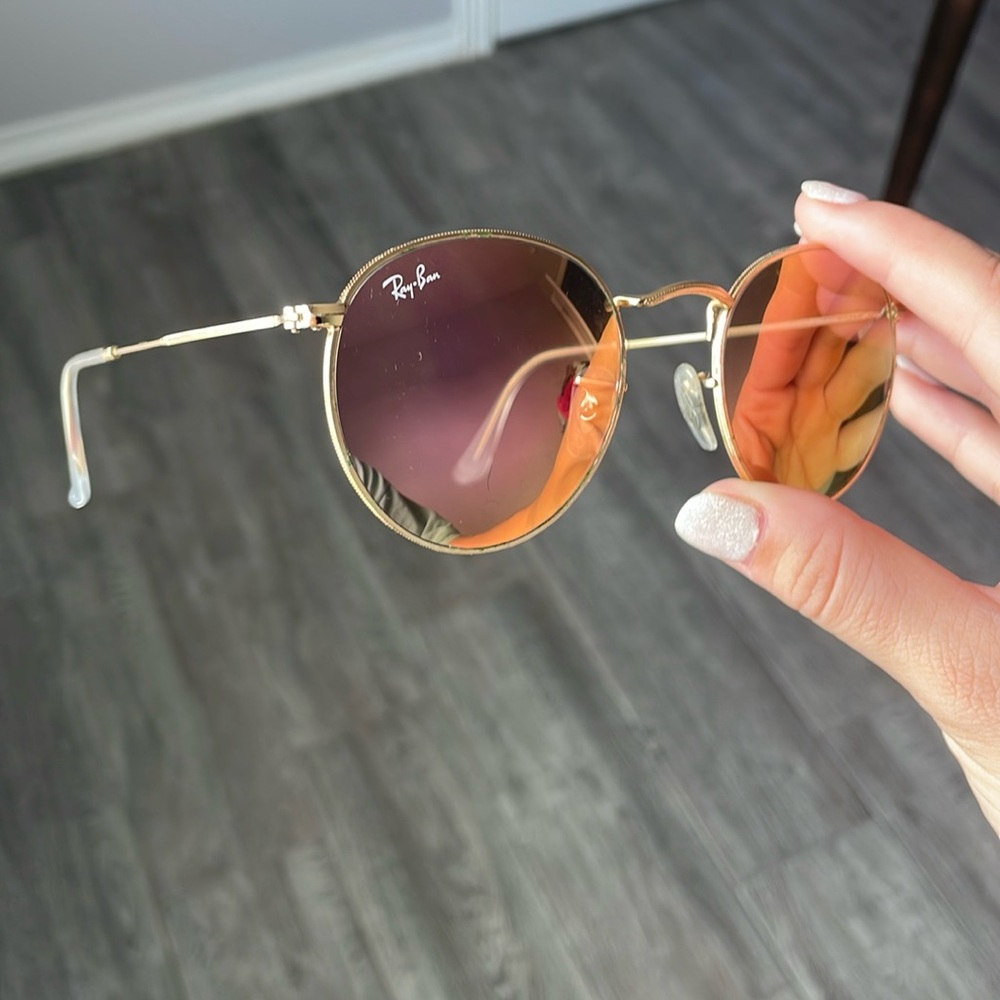 Ray-Ban